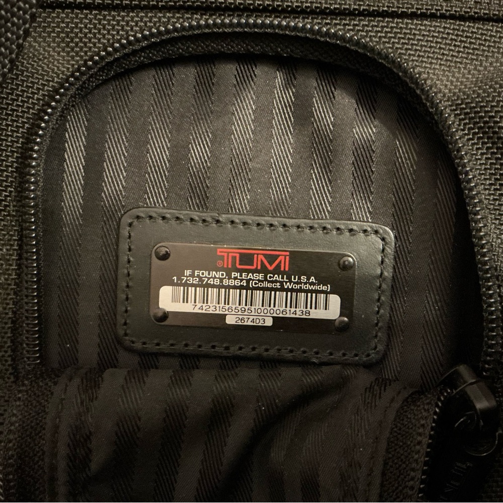 Tumi Deluxe Black Nylon Durable Organizer Laptop Briefcase - Picture 9 of 16